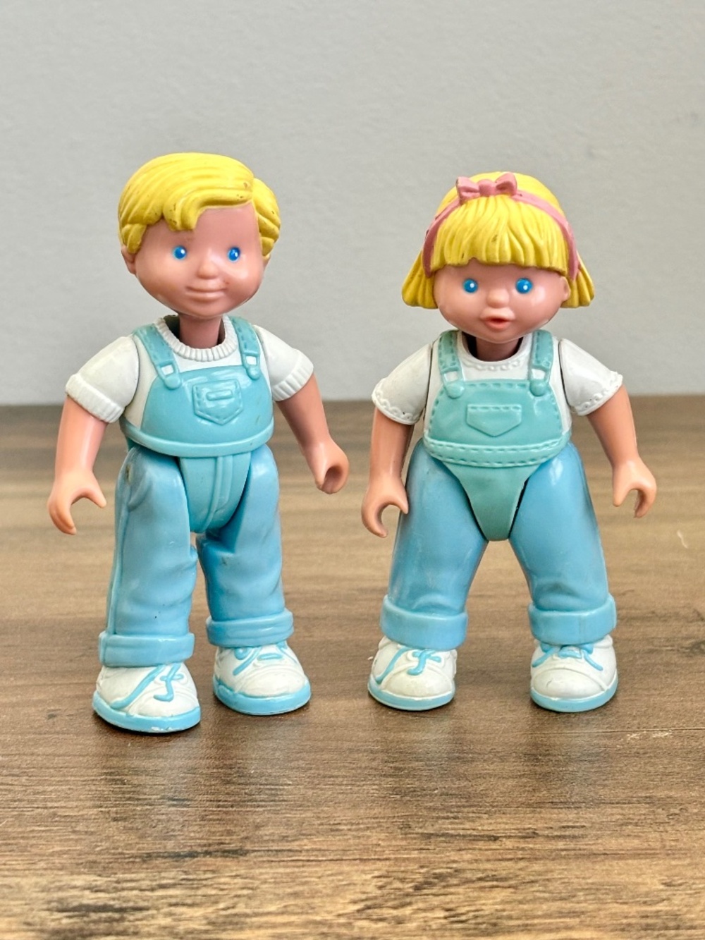 VINTAGE 1993 Fisher Price Loving Family Dollhouse Blonde Twins Brother Sister 2